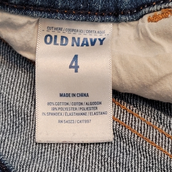 Old Navy Diva Cutoff Jean Shorts | Mid-Rise | Blue Wash Denim | Denim Shorts | 4 - Picture 11 of 11